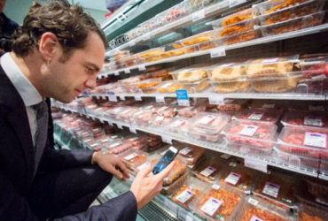 Het gebruik van een smartphone bij een vleesschap